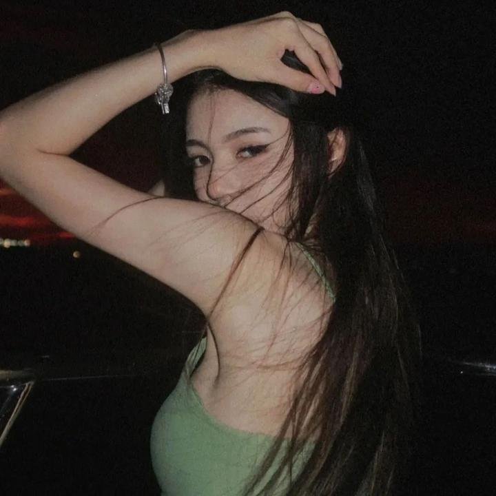 发光的河流
